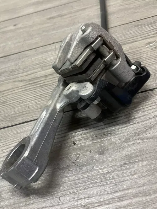 2022 YAMAHA YZ450F COMPLETE REAR BRAKE SYSTEM  (LOW HOURS)