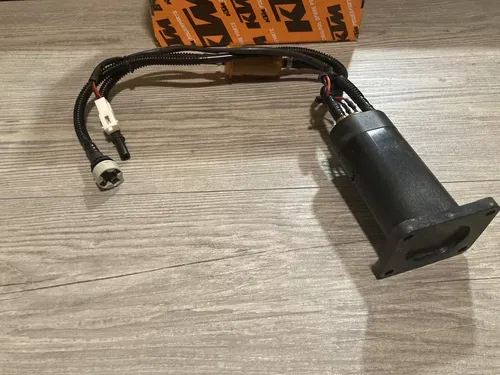 2019 KTM 690 SMC R FUEL PUMP