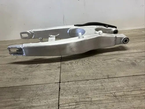 2021 YAMAHA YZ450F  SWINGARM CHASSIS  FITS 18-25 450F 19-25 250F