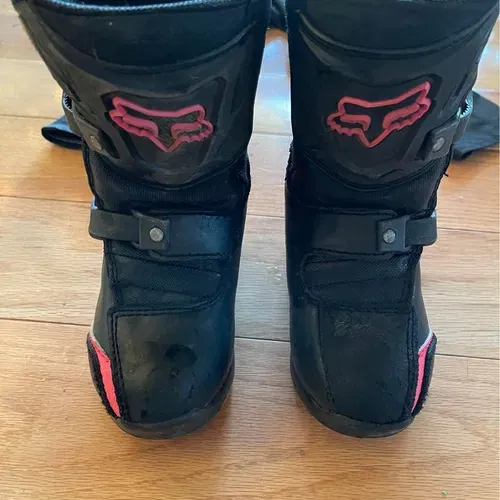 Fox peewee clearance boots