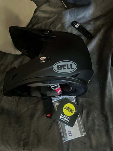 BELL Motocross Helmet Brand New Bell Mx9