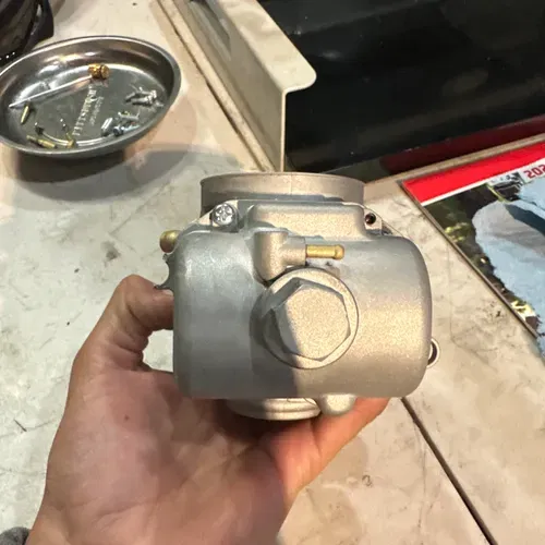 Mikuni Carb