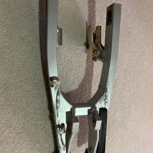 2004 Yz 85 Swingarm 