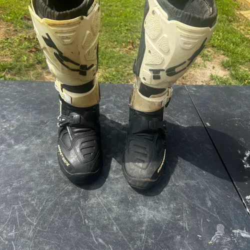 Gumtree shop motocross boots