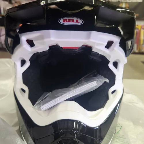 New Bell Moto 10 Small