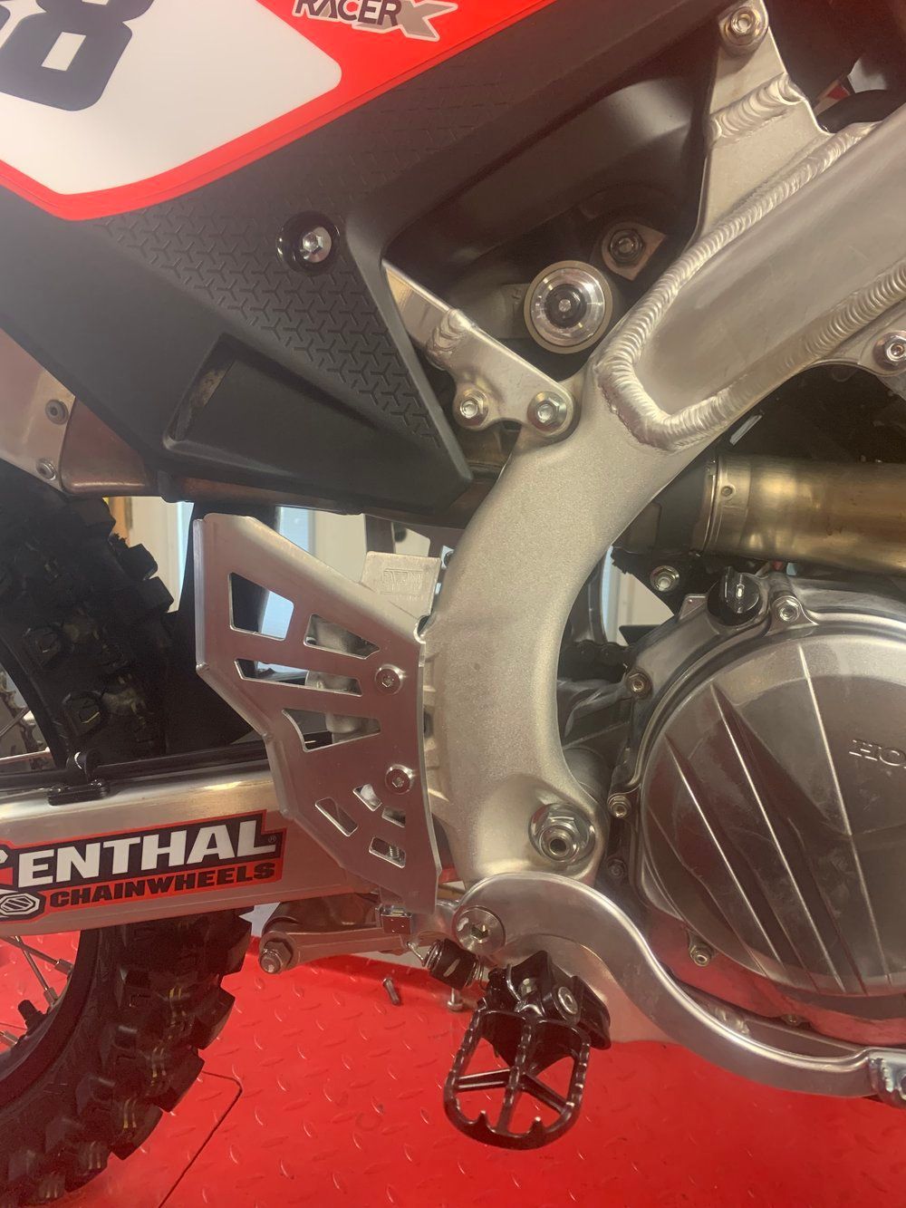 Moto Skegs™ (CRF250R) - Grip Plates For Your Lower Legs! 🇺🇸 USA MADE