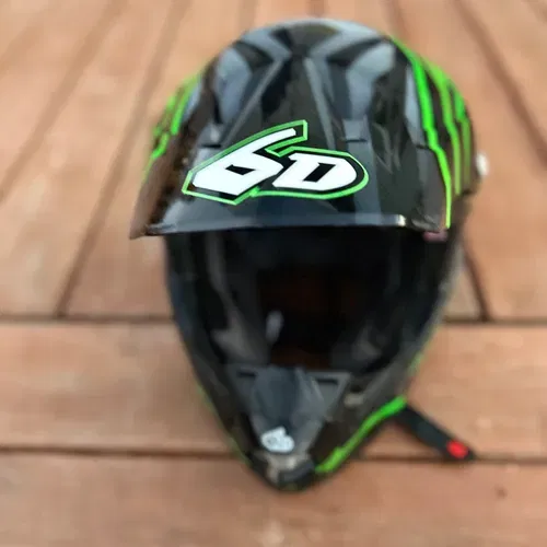 6D Atr 2 Black and Green