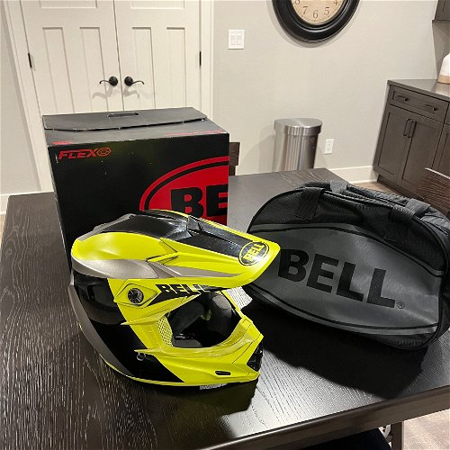  Bell Moto9 Yellow Prism Helmet XL