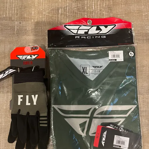 Fly Racing F-16 Olive/Black Jersey / Glove Set 