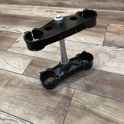 NEW Stock Triple Clamps