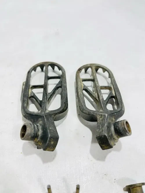 Suzuki RMZ250 - Stock Foot Peg Set Pegs W/ Springs & Pins - 2011 RM-Z 250 OEM