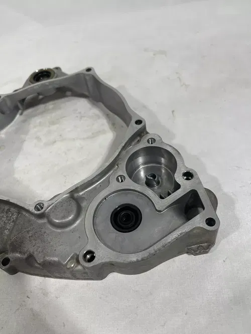 2017 - 2019 KX250F Kx 250 Clutch Inner Cover Case Cover Oem