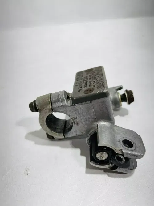 Kawasaki KX250F 06-08 Front Brake Master Cylinder Assy Reservoir OEM NISSIN 2006