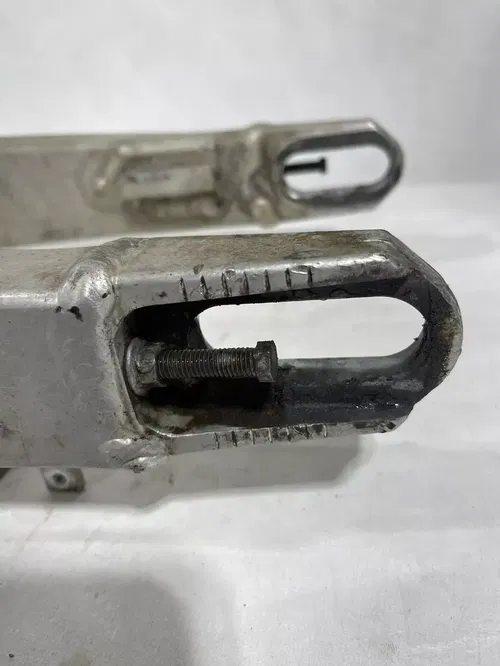 2017 - 2019 Kawasaki KX250F OEM Swingarm 33001-0665 Swing Arm KX 250 450