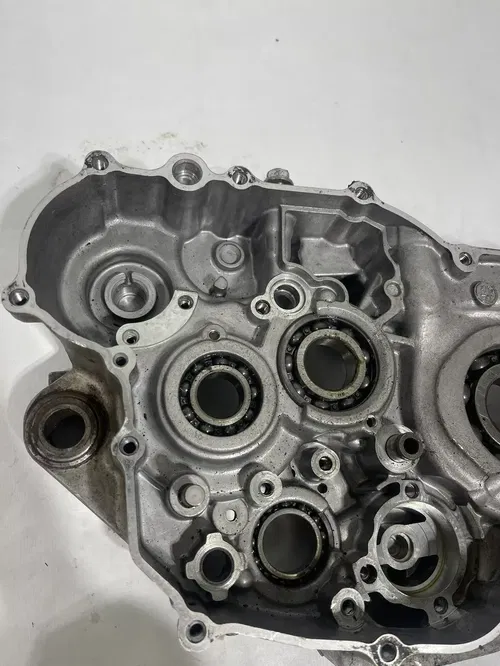 00-02 Yamaha YZ426F OEM Engine Cases Left Right