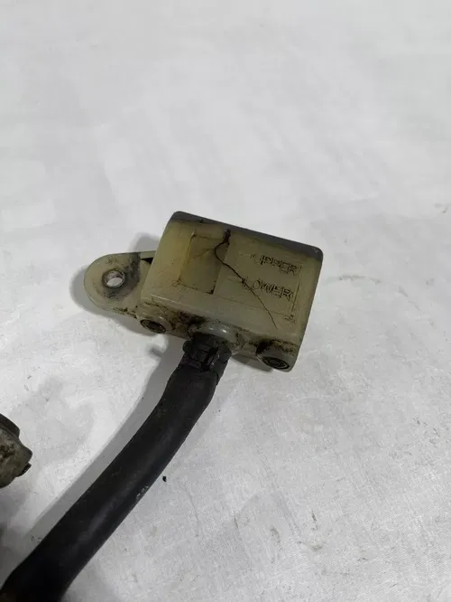 00-02 YZ 426F REAR BRAKE MASTER CYLINDER Oem Yz426f *read Description* #2