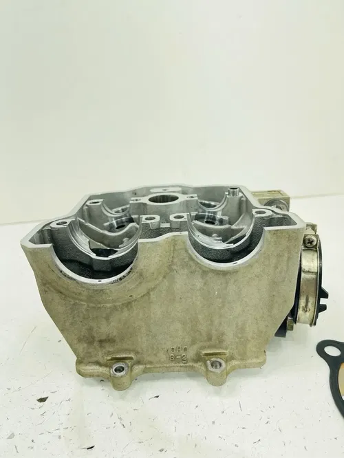 10-18 2011 RMZ250 RMZ 250 OEM Cylinder Head Engine Top End Valves Valve Assembly