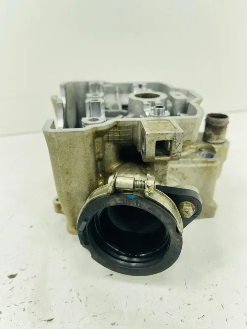 10-18 2011 RMZ250 RMZ 250 OEM Cylinder Head Engine Top End Valves Valve Assembly