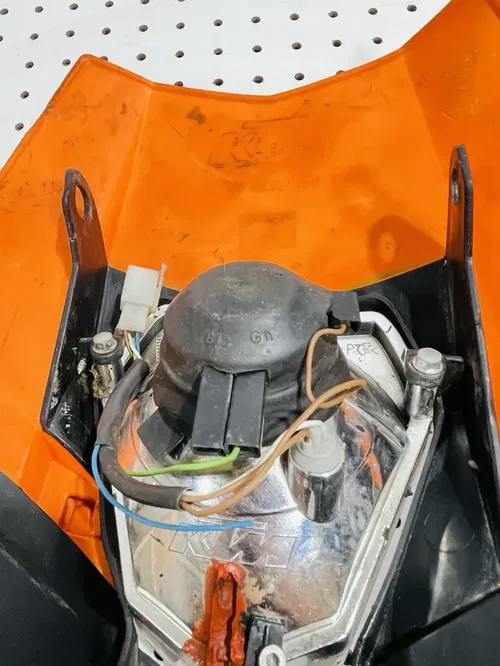 Headlight Lead Lamp Mask Cowl - KTM 450 EXC-R 2008 08-11 250 690 530 *NEEDS WORK
