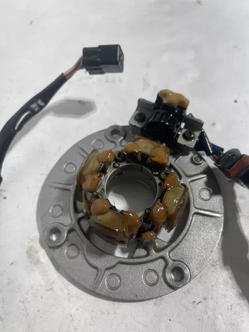 05 Yamaha YZ 250F Stator Ignition Magneto 5XD-85560-09-00 2002-2005