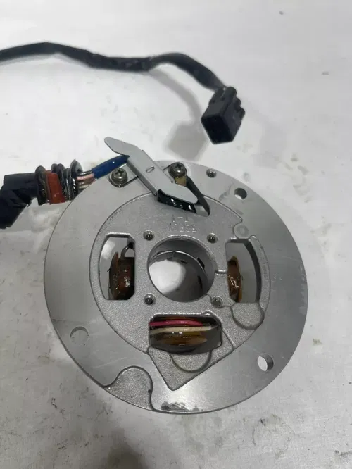 05 Yamaha YZ 250F Stator Ignition Magneto 5XD-85560-09-00 2002-2005