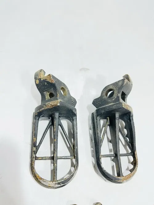 2012 Kawasaki Kx250f - OEM Stock Footpeg Set  Pair W/ Springs - KX250f Kx450f