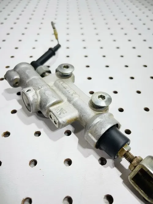 05 Honda CRF450X - Stock Nissin Rear Brake Master Cylinder - 2005 CRF450 OEM