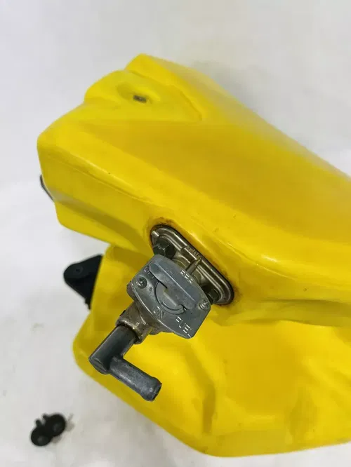 2001 SUZUKI DRZ400E DRZ 400 GAS FUEL TANK CELL PETROL RESERVOIR W/ Petcock OEM