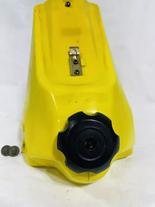 2001 SUZUKI DRZ400E DRZ 400 GAS FUEL TANK CELL PETROL RESERVOIR W/ Petcock OEM
