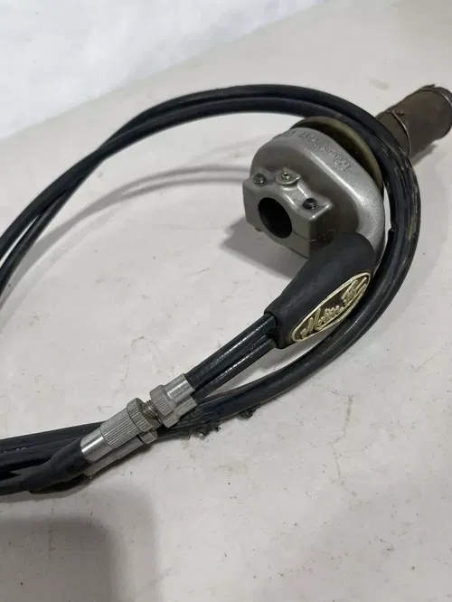 2004-09 Honda CRF250X CRF250R CRF 250 THROTTLE CABLES HOUSING  OEM