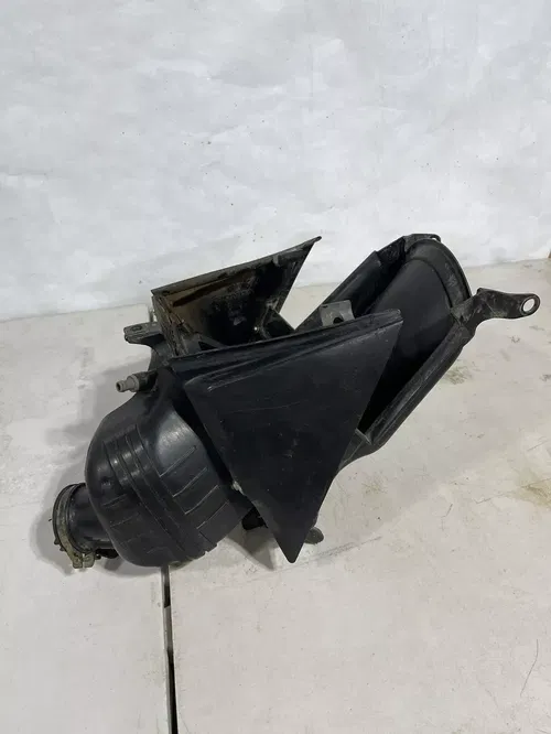 2006 Honda Crf250x Crf250 OEM Air box ( Stock Airbox ) 06