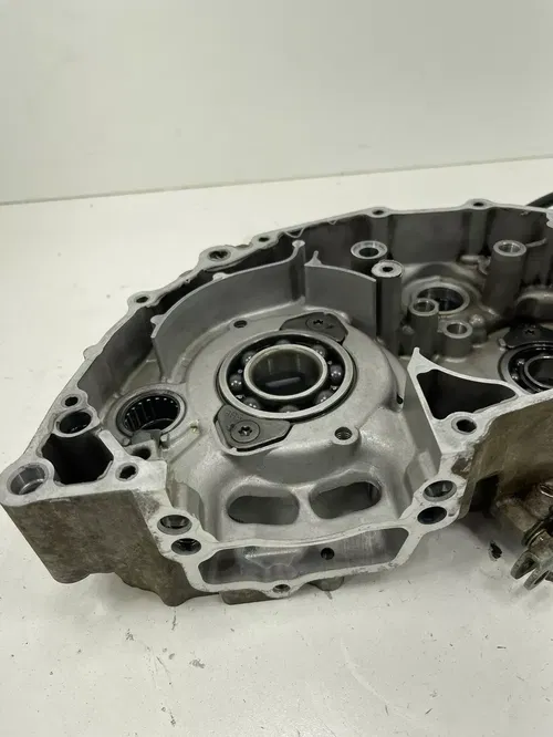 2003-2006 Yamaha WR250F Wr250 OEM Engine Crankcase Pair Stock Set