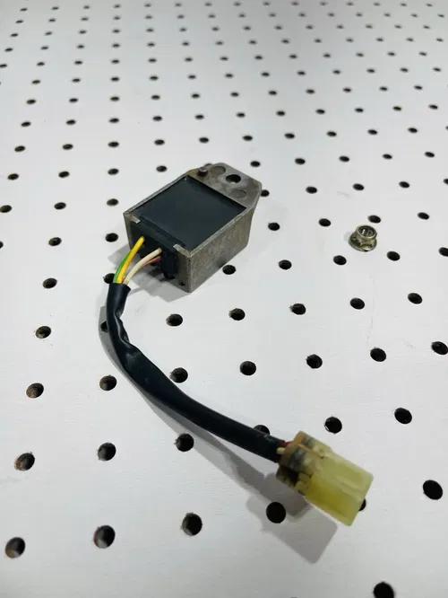 2005 HONDA CRF450X Crf 450x 05-09 OEM RECTIFIER VOLTAGE REGULATOR 31600-MEY-671