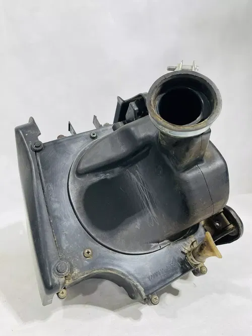 03 04 YAMAHA WR 250F WR250 WR250F OEM AIRBOX HOUSING & BOOT 5TJ-14401-11-00 2003