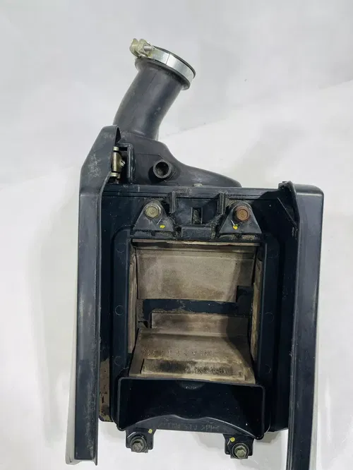 03 04 YAMAHA WR 250F WR250 WR250F OEM AIRBOX HOUSING & BOOT 5TJ-14401-11-00 2003