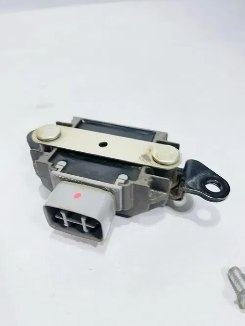 GENUINE OEM 2012 KAWASAKI KX250F ELECTRICAL VOLTAGE REGULATOR RECTIFIER 21066-00