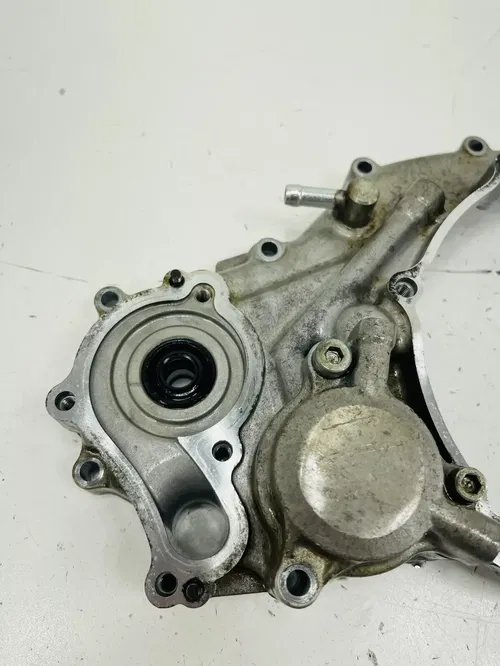 2006 Yamaha YZ450F Yz 450f inner clutch cover -  OEM Outer Case WATERPUMP CASE