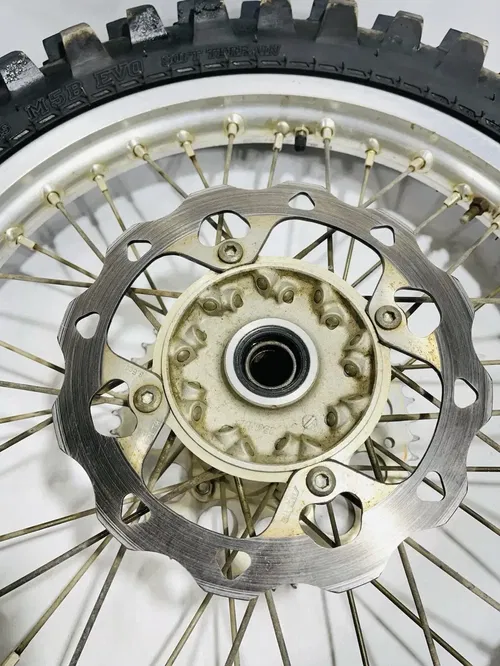 2011 RMZ250 RM-Z 250 - OEM Complete Rear Wheel Rim Hub Tire Assembly 19x1.85