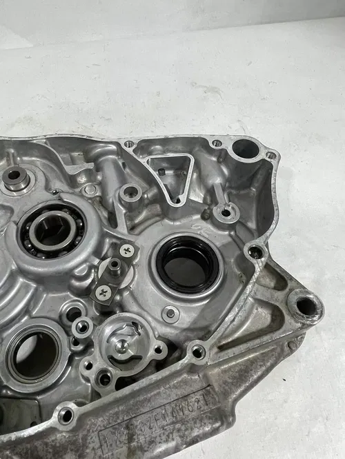 2018 Kx250f Right Side Crank Case Crankcase 2019 2020 KX 250f