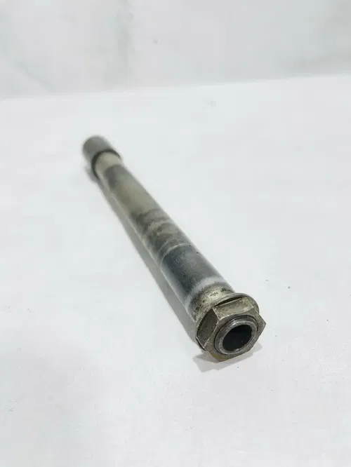 2004 - 2019 Kawasaki Kx250f KX 250 - Front Wheel Axle W/ Nut OEM 41068-0004 2012