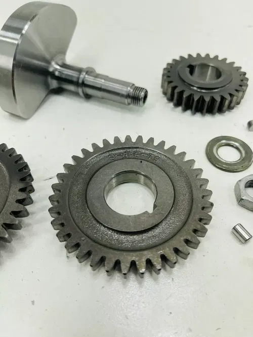 2001 Suzuki DRZ400 DRZ 400E Engine Motor Crank Counter Balancer Shaft Gear OEM