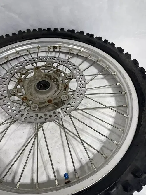 2005 05 YAMAHA YZ250F YZ 250F FRONT WHEEL RIM TIRE HUB SPOKES Oem 21’’