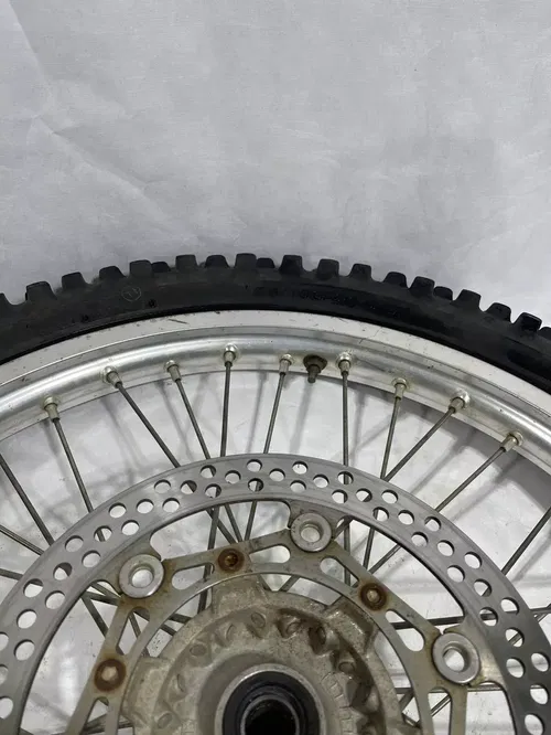 2005 05 YAMAHA YZ250F YZ 250F FRONT WHEEL RIM TIRE HUB SPOKES Oem 21’’