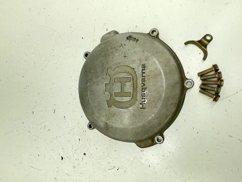 Husqvarna TE TC TXC 250 310 OEM Outer Clutch Cover Case Right Side A5931