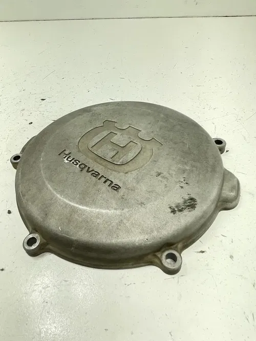 Husqvarna TE TC TXC 250 310 OEM Outer Clutch Cover Case Right Side A5931