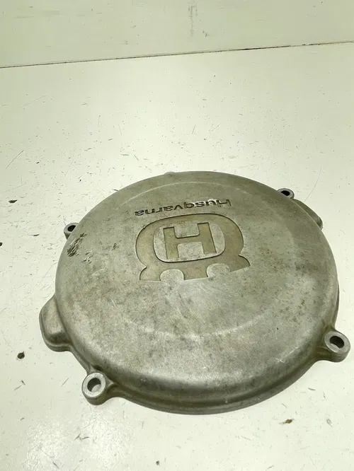 Husqvarna TE TC TXC 250 310 OEM Outer Clutch Cover Case Right Side A5931