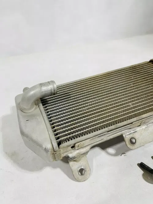 2006 YZ450F Yz 450f Left Side Radiator OEM Cooling System -Stock Yamaha Radiator