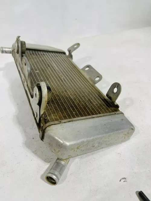 2006 YZ450F Yz 450f Left Side Radiator OEM Cooling System -Stock Yamaha Radiator