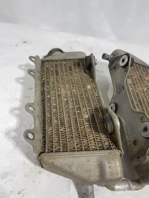 2003 Yamaha YZ250F Radiator Set/ Left and Right Coolers Oem