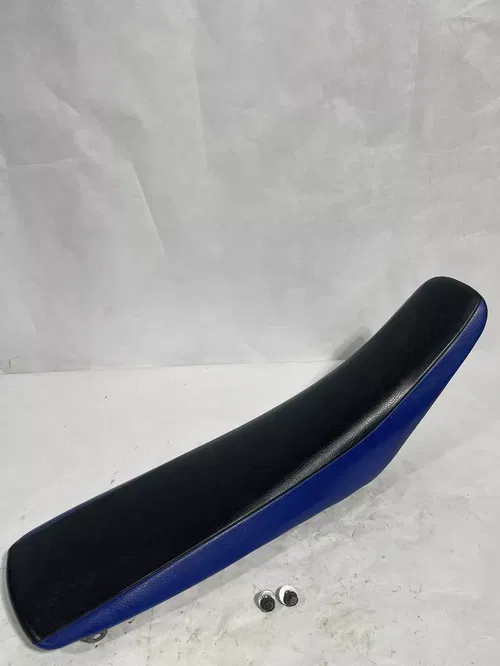 YZ250F SEAT CUSHION SADDLE GENUINE OEM YAMAHA YZ WR 250 F (2003 - 2004)
